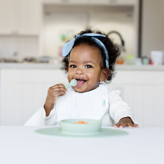 6 Expert-Recommended Baby Led Weaning Products | Feeding Tips