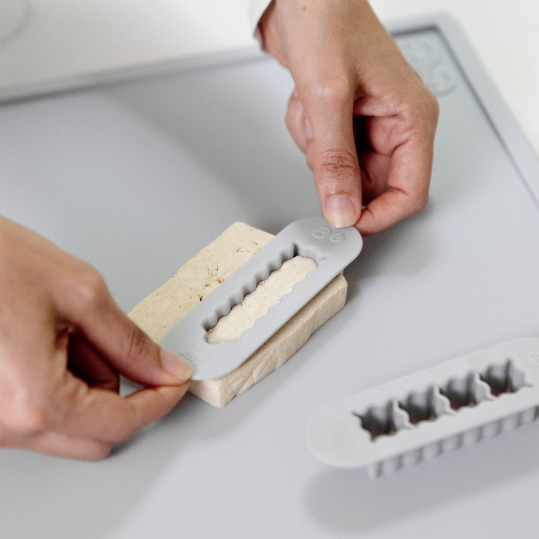 BLW Food Size for Early Eaters (6m+)