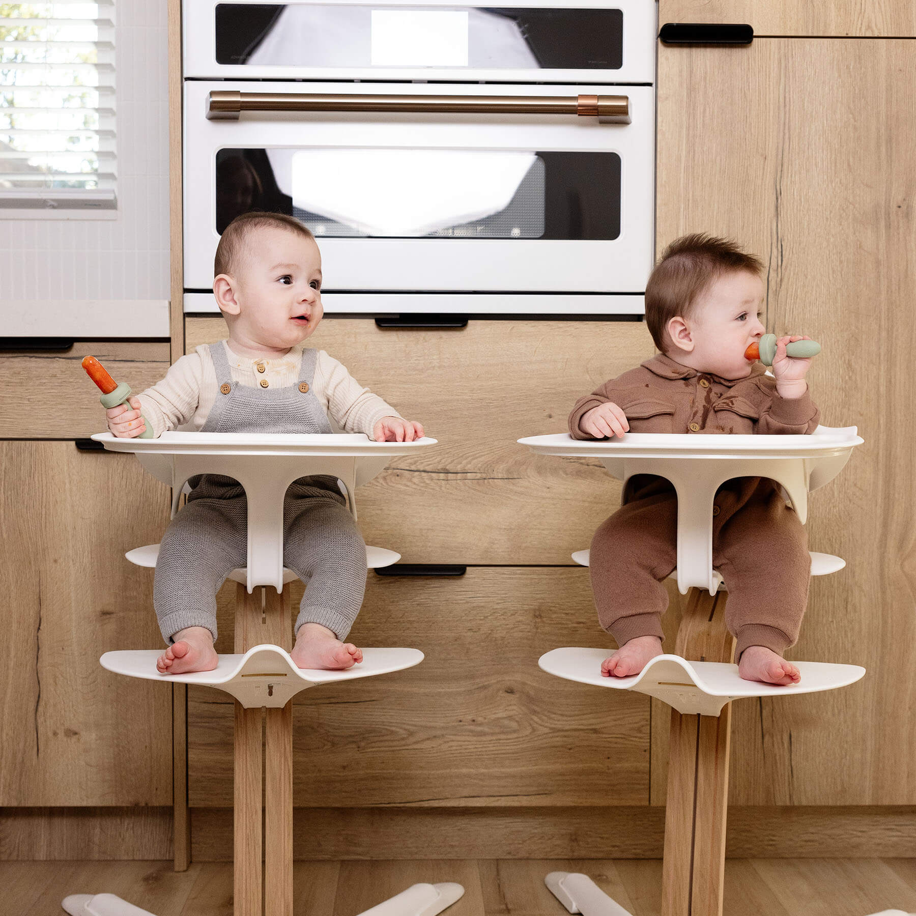 ezpz Gumline Feeder in Sage Green