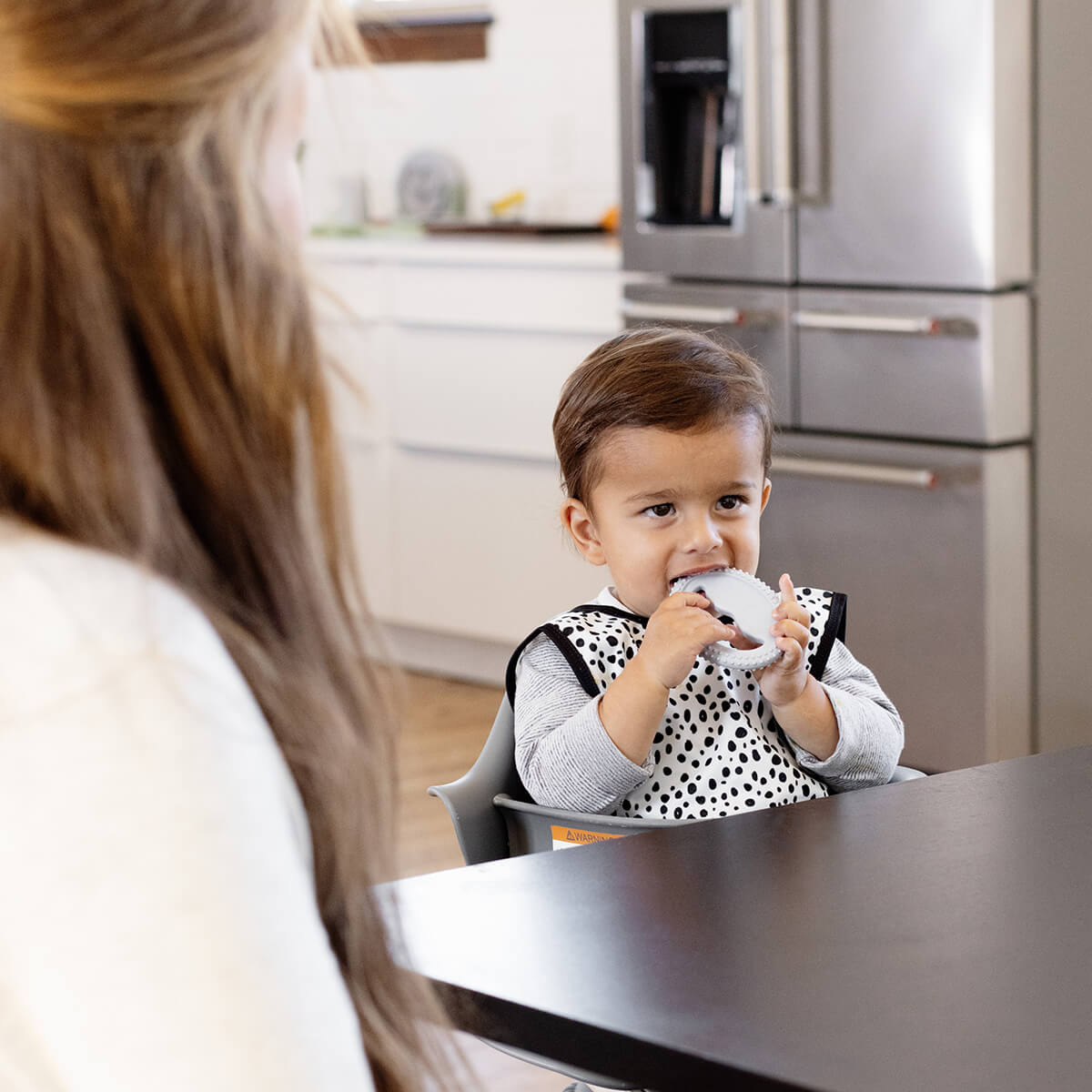 ezpz oral development tools in pewter light gray / silicone teethers for motor skill development