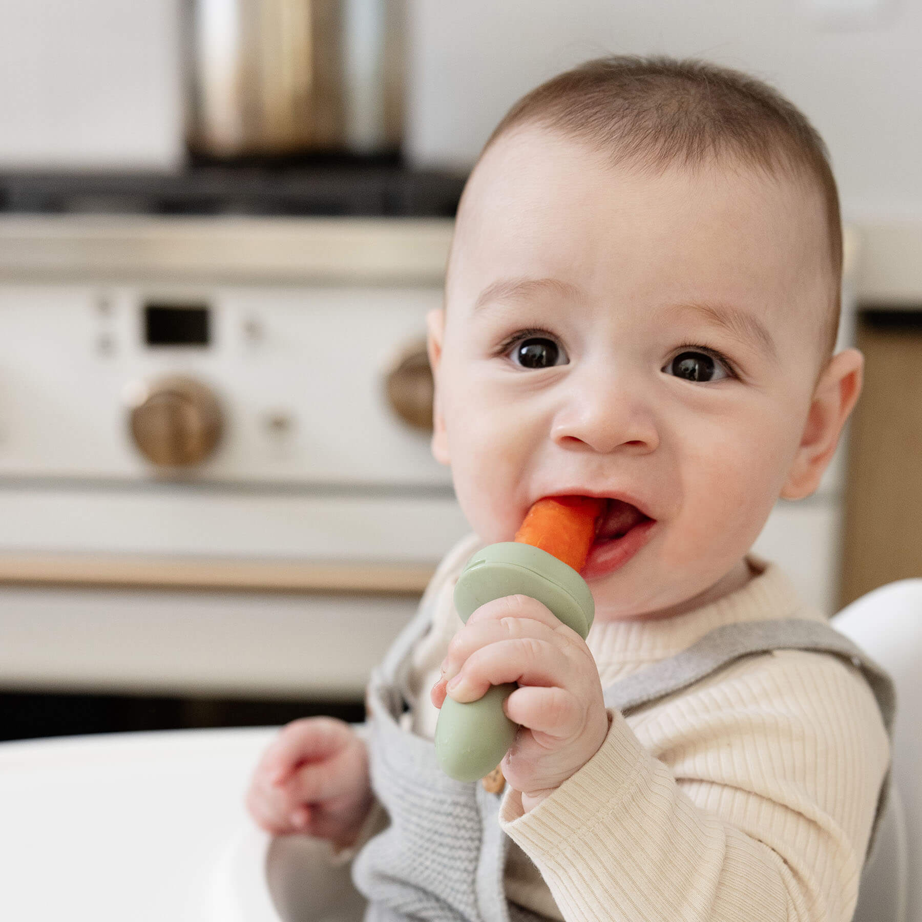 The Baby Feeder That Actually Teaches Babies to Chew