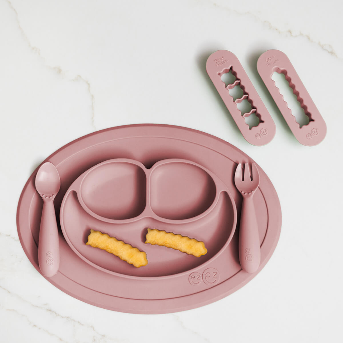 ezpz Mini Feeding Set and Baby Led Weaning Food Cutters in Blush Pink