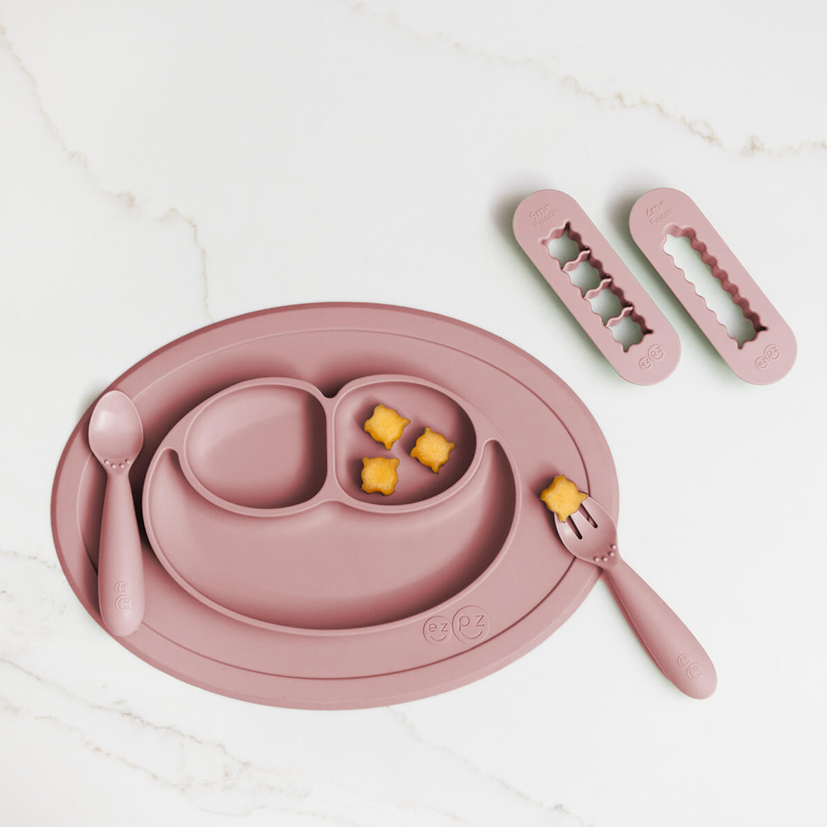 ezpz Mini Feeding Set and Baby Led Weaning Food Cutters in Blush Pink