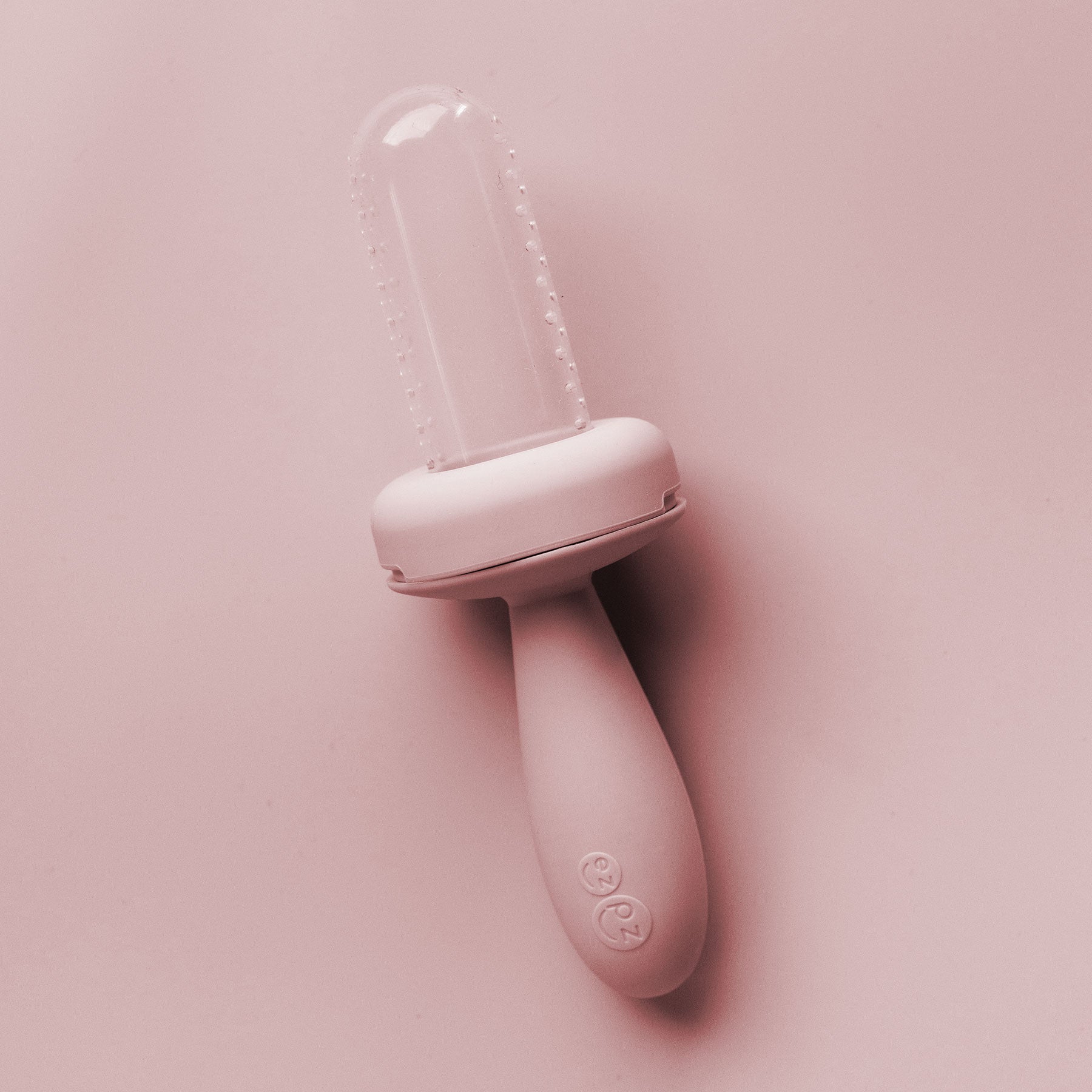 ezpz Gumline Feeder in Blush Pink 