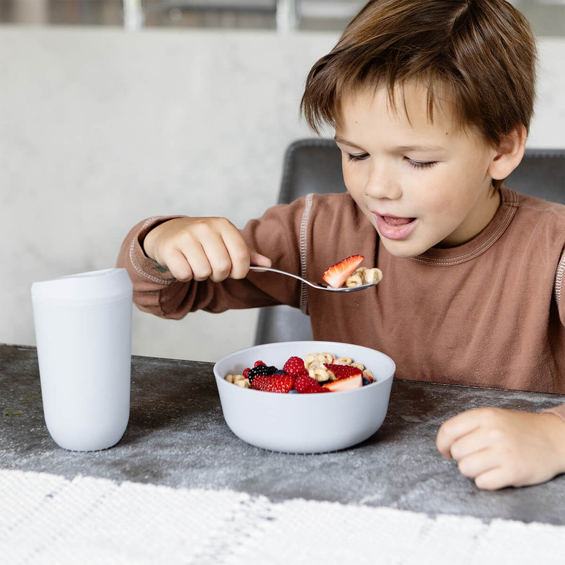 Stylish, High-Quality Dinner Bowls by ezpz / For Big Kids 5+ Years