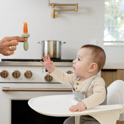 ezpz Gumline Feeder in Sage Green 