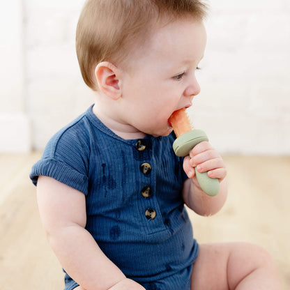 ezpz Gumline Feeder in Sage Green 