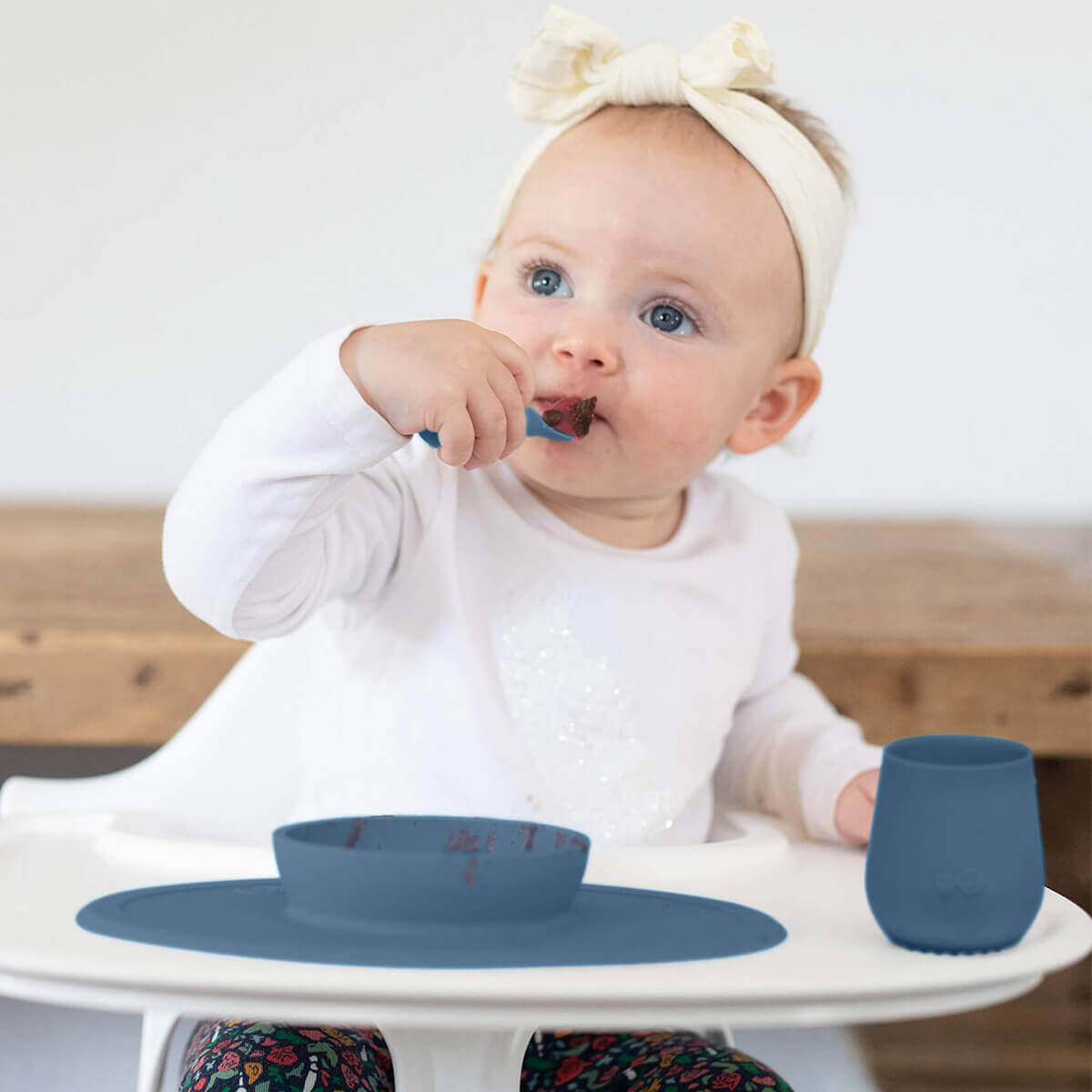 First Foods Set in Indigo by ezpz / The Original All-In-One Silicone Plates & Placemats that Stick to the Table
